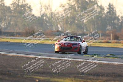 media/Jan-13-2024-CalClub SCCA (Sat) [[179f4822a7]]/Group 7/Sunset (Race)/